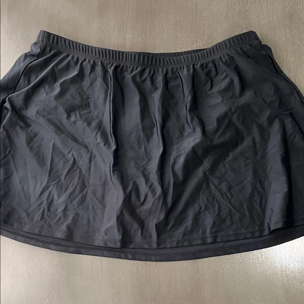 Swimsuits For All Black Nylon-Spandex Swim Skirt lined women’s size 18